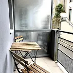 T2 Au Calme Proche Mellinet Avec Parking Et Balcon