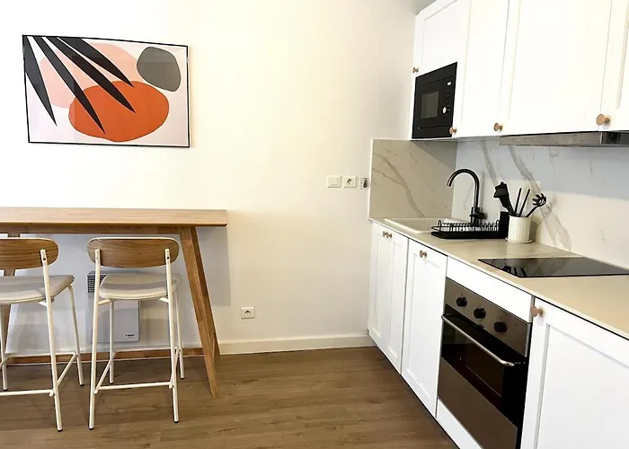 T2 Au Calme Proche Mellinet Avec Parking Et Balcon Nantes